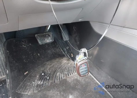 2017 Hyundai Elantra Se z USA, uszkodzony, nr VIN KMHD84LF5HU197359